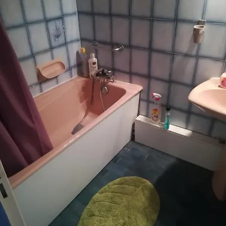 Homestay A 2 Pas Du Metro